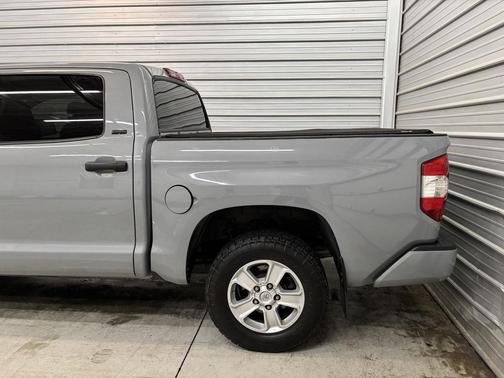 2019 Toyota Tundra SR5