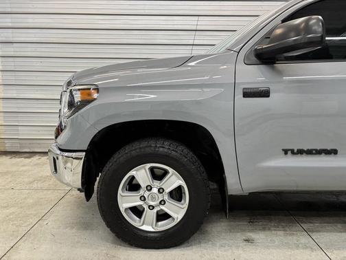 2019 Toyota Tundra SR5