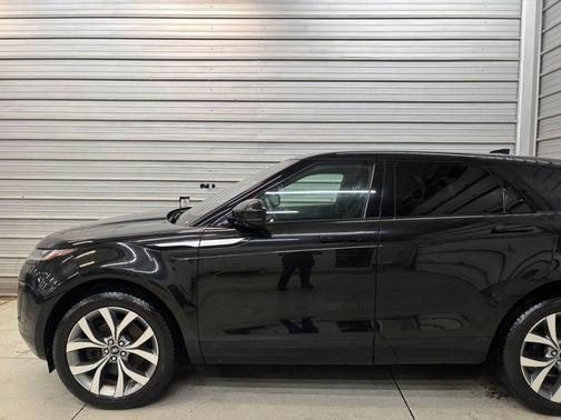 Narvik Black 2020 Land Rover Range Rover Evoque SE