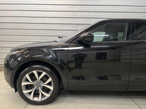 Narvik Black 2020 Land Rover Range Rover Evoque SE