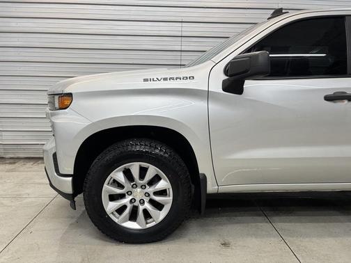 2019 Chevrolet Silverado 1500 Custom