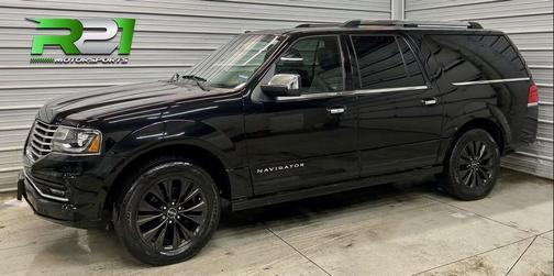 2017 Lincoln Navigator Select
