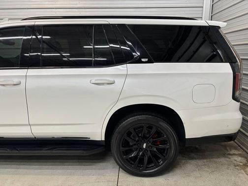 Crystal White Tricoat 2023 Cadillac Escalade Sport