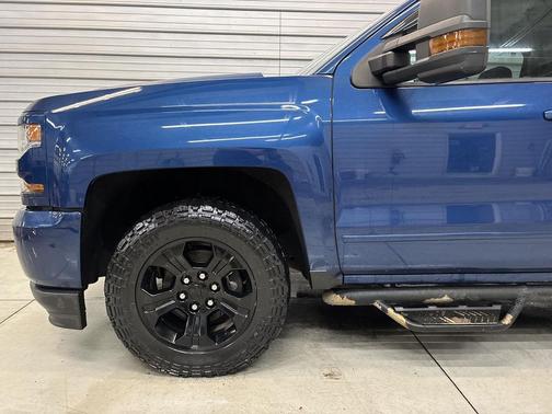 2017 Chevrolet Silverado 1500 2LT