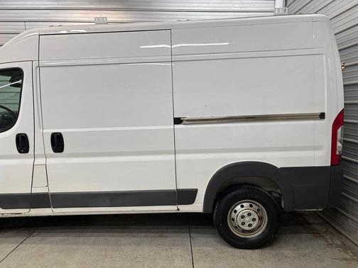 Bright White Clearcoat 2018 RAM ProMaster 2500 High Roof