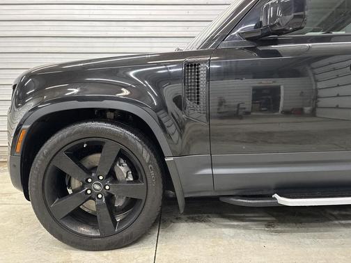 2020 Land Rover Defender 110 HSE