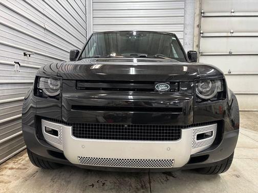 2020 Land Rover Defender 110 HSE
