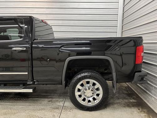 2017 GMC Sierra 2500 Denali