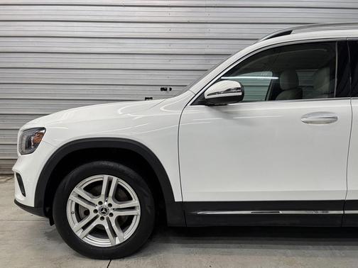2021 Mercedes-Benz GLB 250 4MATIC