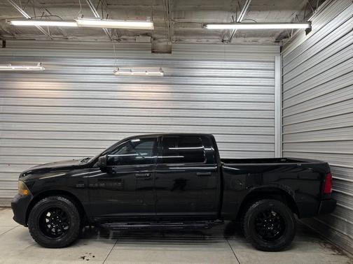 Black Clearcoat 2012 RAM 1500 ST
