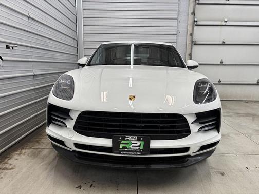 2019 Porsche Macan Base