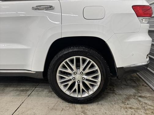2018 Jeep Grand Cherokee Summit