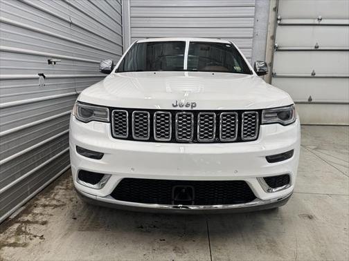 2018 Jeep Grand Cherokee Summit