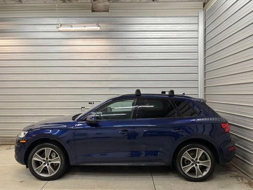 Blue Metallic 2019 Audi Q5 2.0T Premium Plus