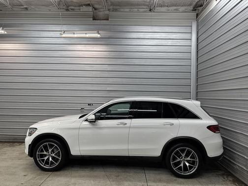 2021 Mercedes-Benz GLC 300 4MATIC