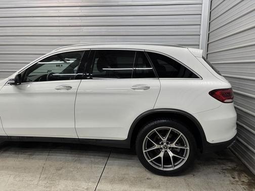 2021 Mercedes-Benz GLC 300 4MATIC