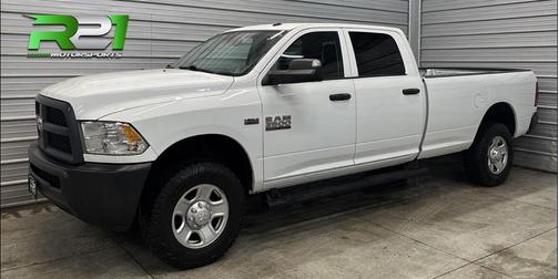 2018 RAM 2500 Tradesman Crew Cab 4x4 8' Box