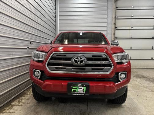 2017 Toyota Tacoma Limited