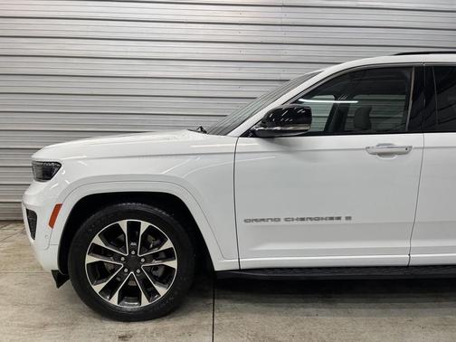 2022 Jeep Grand Cherokee L Overland