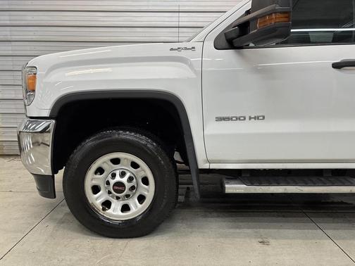 2016 GMC Sierra 3500 Base