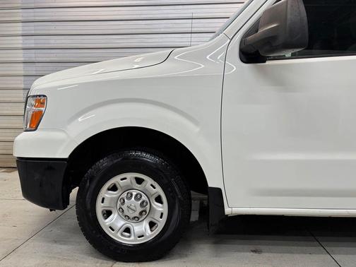 2021 Nissan NV Cargo NV2500 HD SV V6