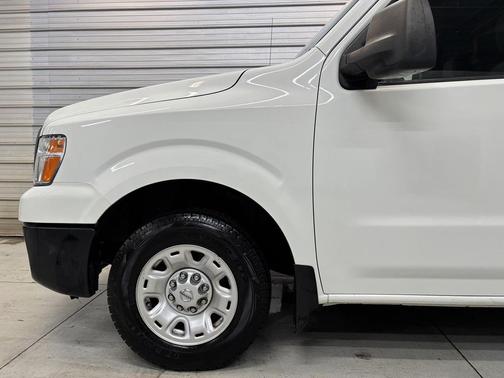 2021 Nissan NV Cargo NV2500 HD SV V6