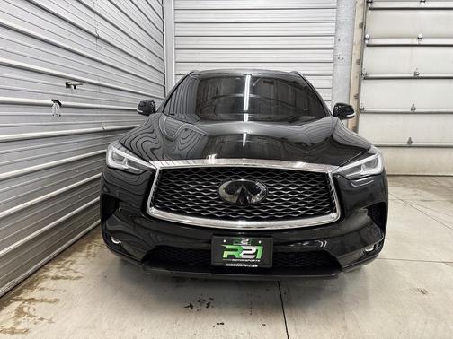 2021 INFINITI QX50 LUXE AWD