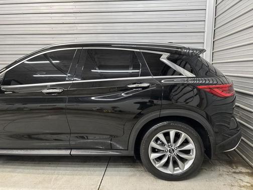 2021 INFINITI QX50 LUXE AWD