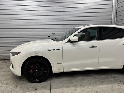 2019 Maserati Levante S GranLusso