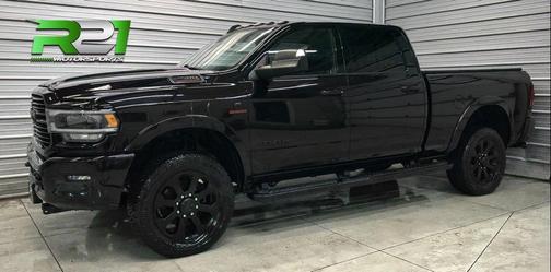 2020 RAM 2500 Laramie Crew Cab 4X4 6'4' Box
