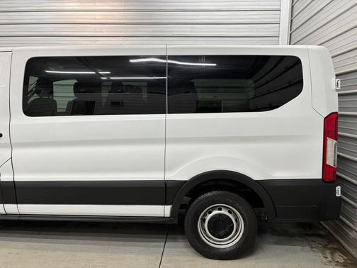 2020 Ford Transit-150 XL