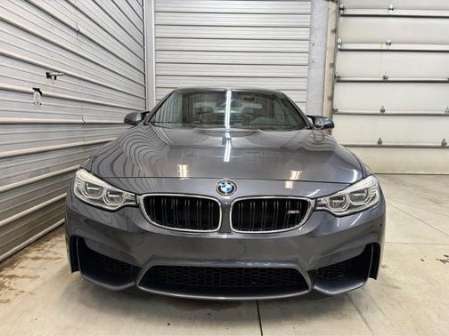 Mineral Gray Metallic 2017 BMW M4 Base