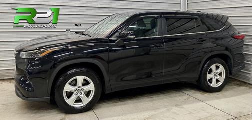 2023 Toyota Highlander LE