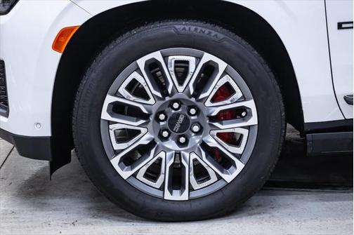 2024 GMC Yukon Denali Ultimate