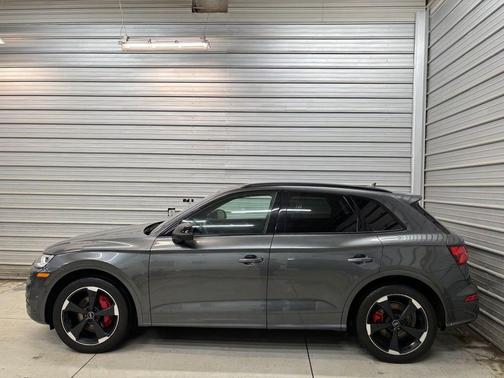 2019 Audi SQ5 3.0T Premium Plus