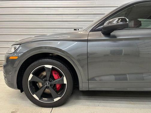2019 Audi SQ5 3.0T Premium Plus