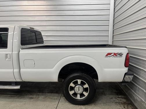 2016 Ford F-350 Lariat