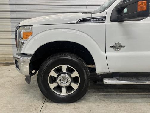 2016 Ford F-350 Lariat