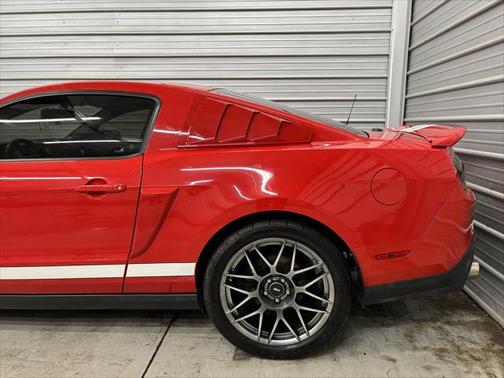 2011 Ford Shelby GT500 Base