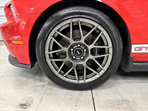 2011 Ford Shelby GT500 Base