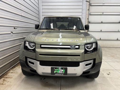 Pangea Green Metallic 2022 Land Rover Defender 110 S