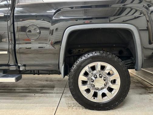 2016 GMC Sierra 2500 Denali