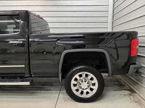 2016 GMC Sierra 2500 Denali
