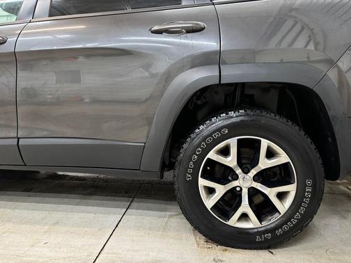 2016 Jeep Cherokee Trailhawk