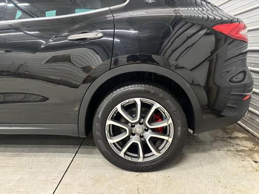 2018 Maserati Levante Base