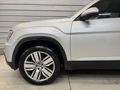 2019 Volkswagen Atlas 3.6L SE w/Technology