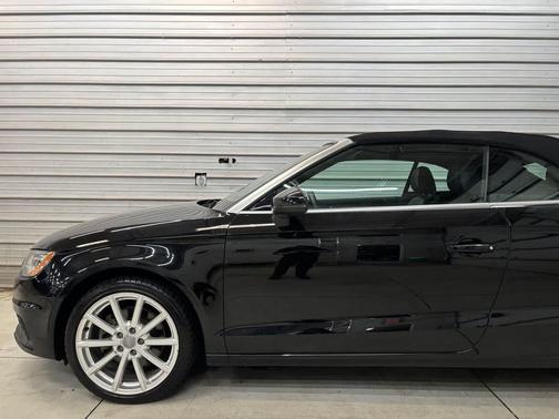 Brilliant Black/Black Roof 2015 Audi A3 2.0T Premium Plus