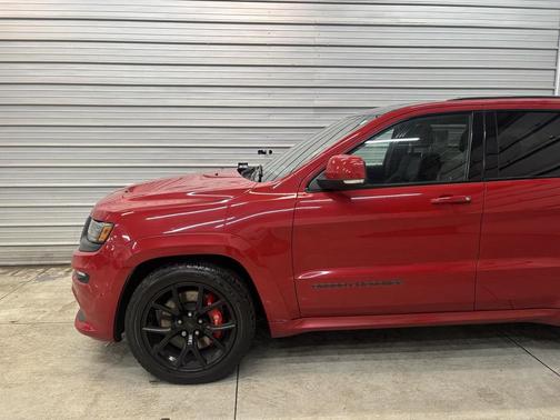 2016 Jeep Grand Cherokee SRT