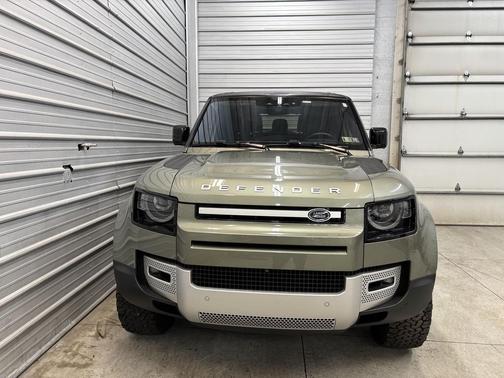 2021 Land Rover Defender 90 First Edition
