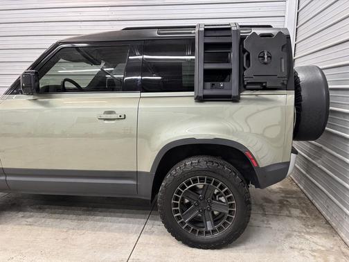 2021 Land Rover Defender 90 First Edition